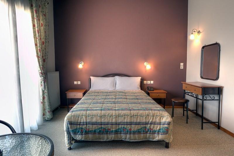 Guesthouse Evi Maria Ángistron 外观 照片