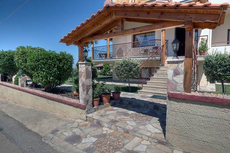 Guesthouse Evi Maria Ángistron 外观 照片